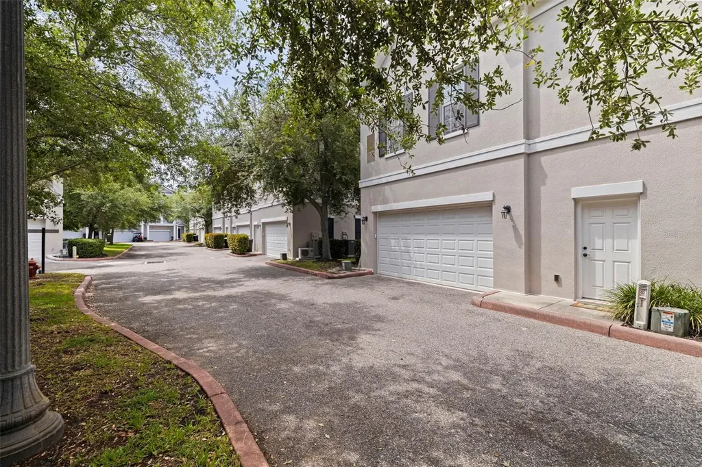 125 Commonwealth Court N St Petersburg FL 33716