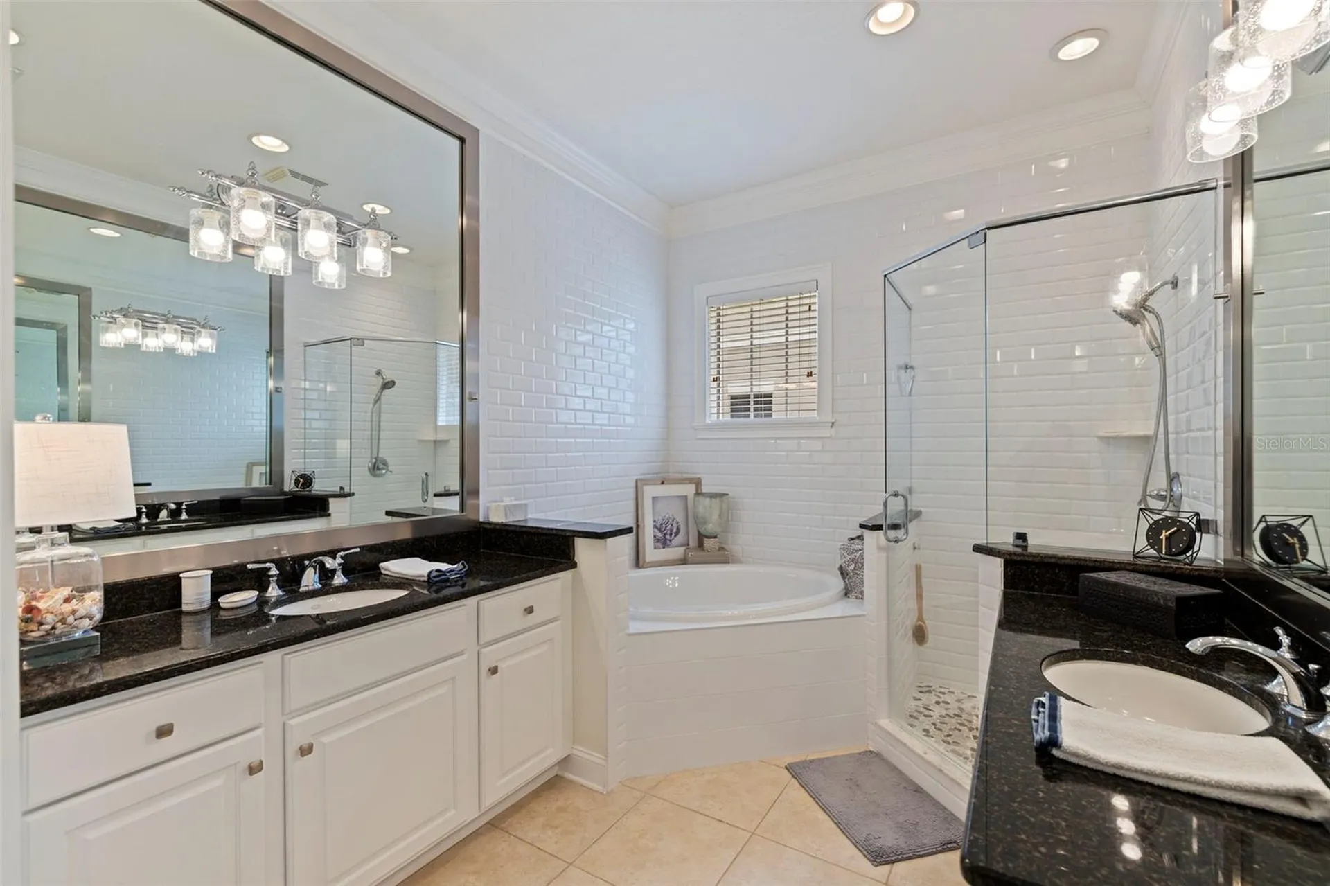 125 Commonwealth Court N St Petersburg FL 33716