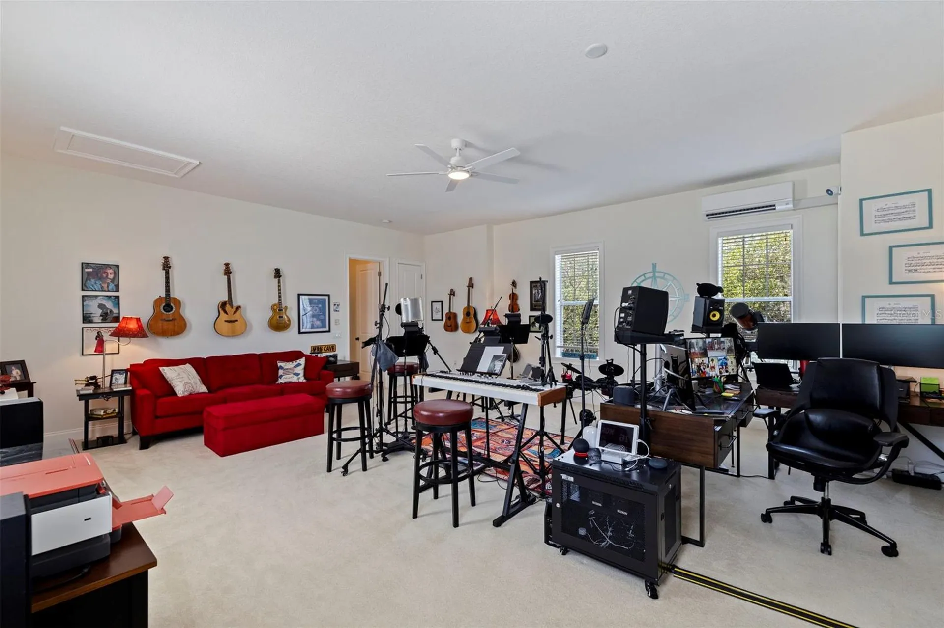 125 Commonwealth Court N St Petersburg FL 33716