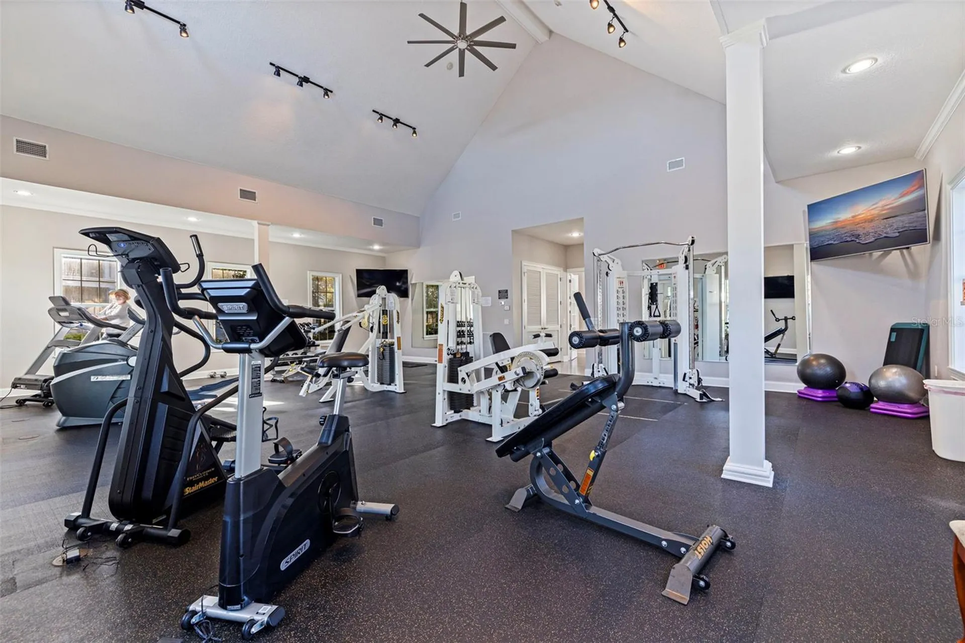125 Commonwealth Court N St Petersburg FL 33716