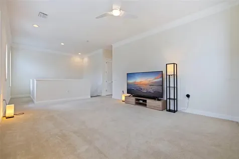 125 Commonwealth Court N St Petersburg FL 33716