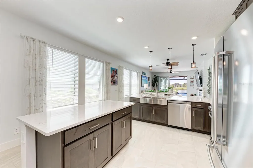 4253 Pond Brook Court Bradenton FL 34211