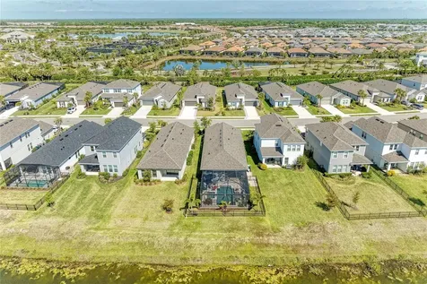 4253 Pond Brook Court Bradenton FL 34211