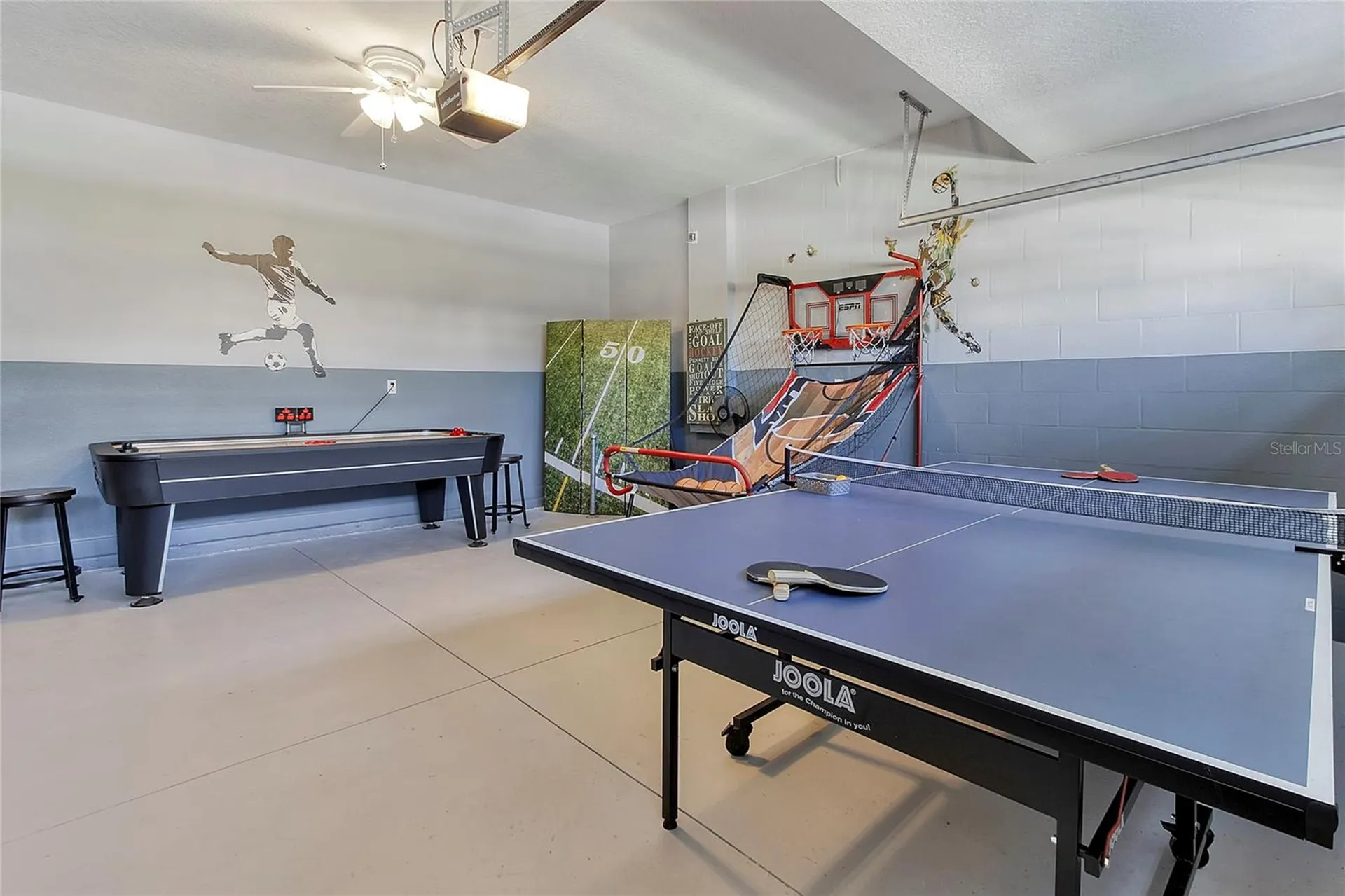 1534 Moon Valley Drive Davenport FL 33896