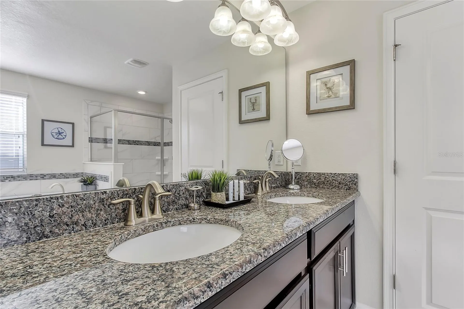 1534 Moon Valley Drive Davenport FL 33896