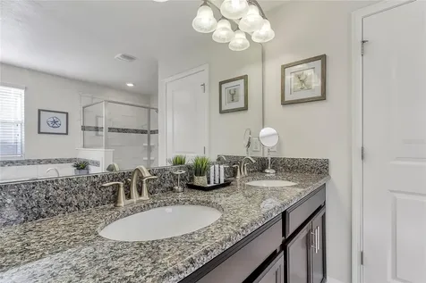 1534 Moon Valley Drive Davenport FL 33896