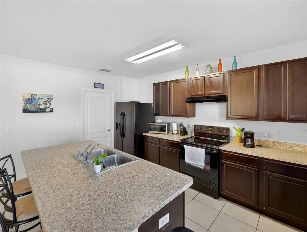 885 Freedom Boulevard Davenport FL 33837