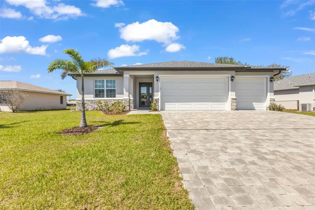 223 Rio De Janeiro Avenue Punta Gorda FL 33983