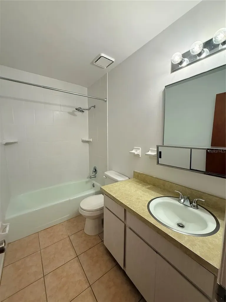 303 N Boundary Avenue Deland FL 32720