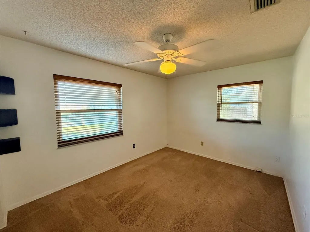 303 N Boundary Avenue Deland FL 32720