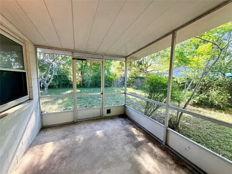 303 N Boundary Avenue Deland FL 32720