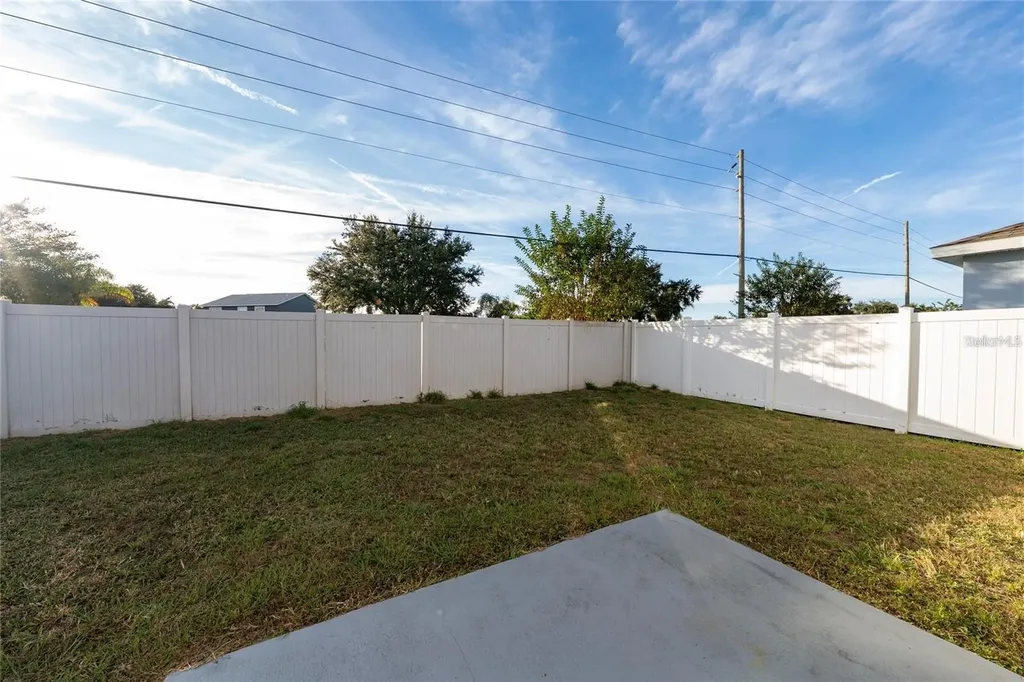 2893 Whispering Trails Drive Winter Haven FL 33884