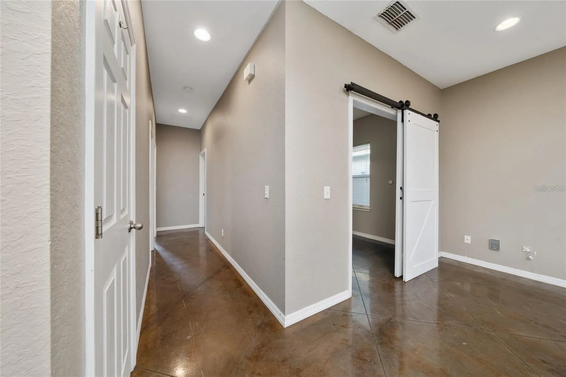 2893 Whispering Trails Drive Winter Haven FL 33884