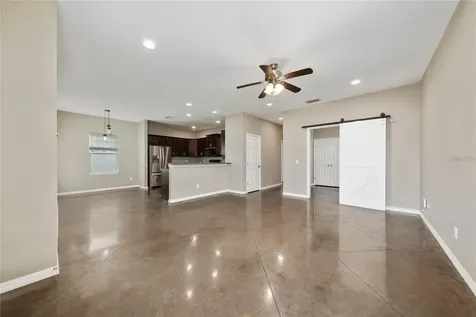 2893 Whispering Trails Drive Winter Haven FL 33884