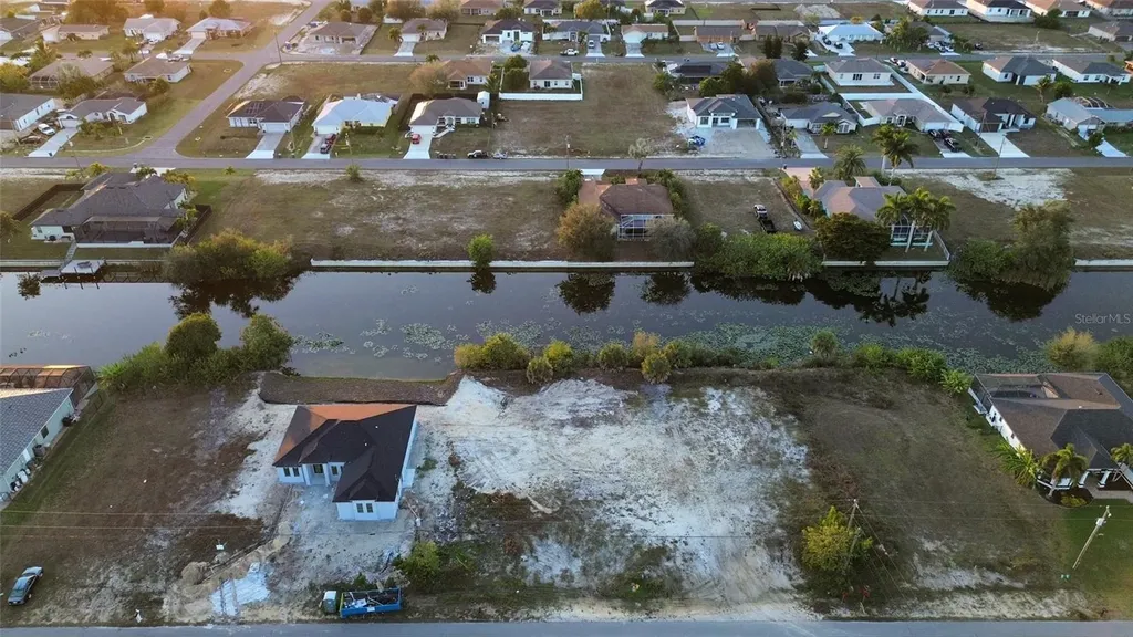 1314 NE 6th Avenue Cape Coral FL 33909