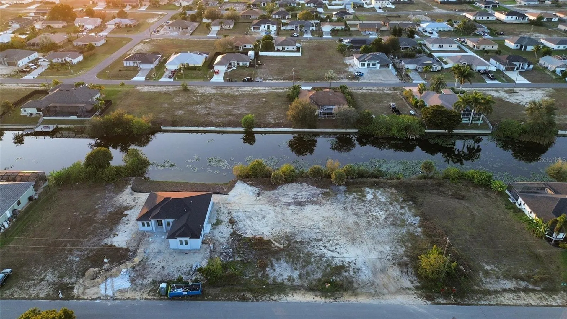 1314 NE 6th Avenue Cape Coral FL 33909