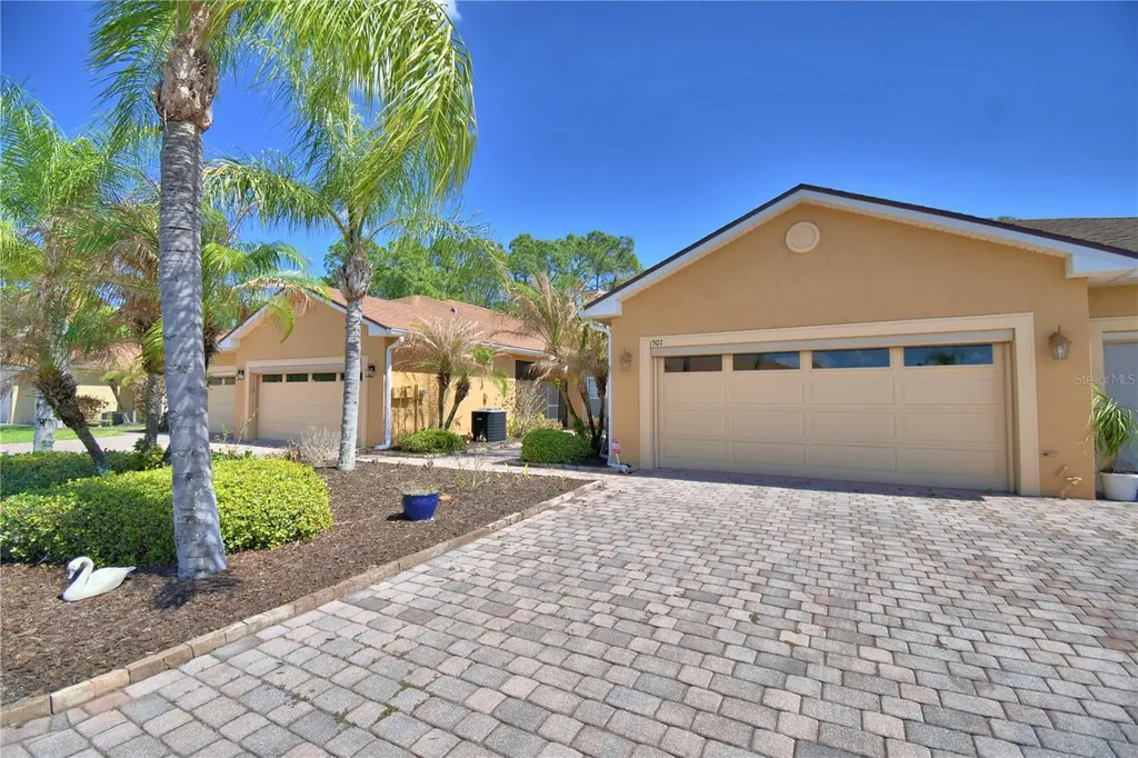 1507 Vienna Square Drive Winter Haven FL 33884