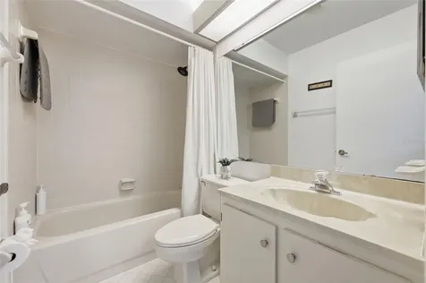 2915 Clubview Drive Orlando FL 32822