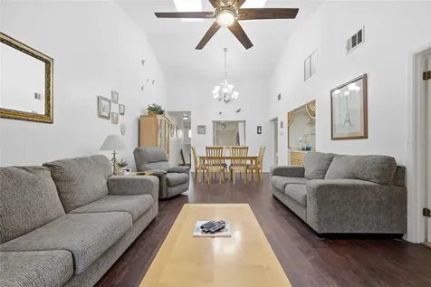 2915 Clubview Drive Orlando FL 32822