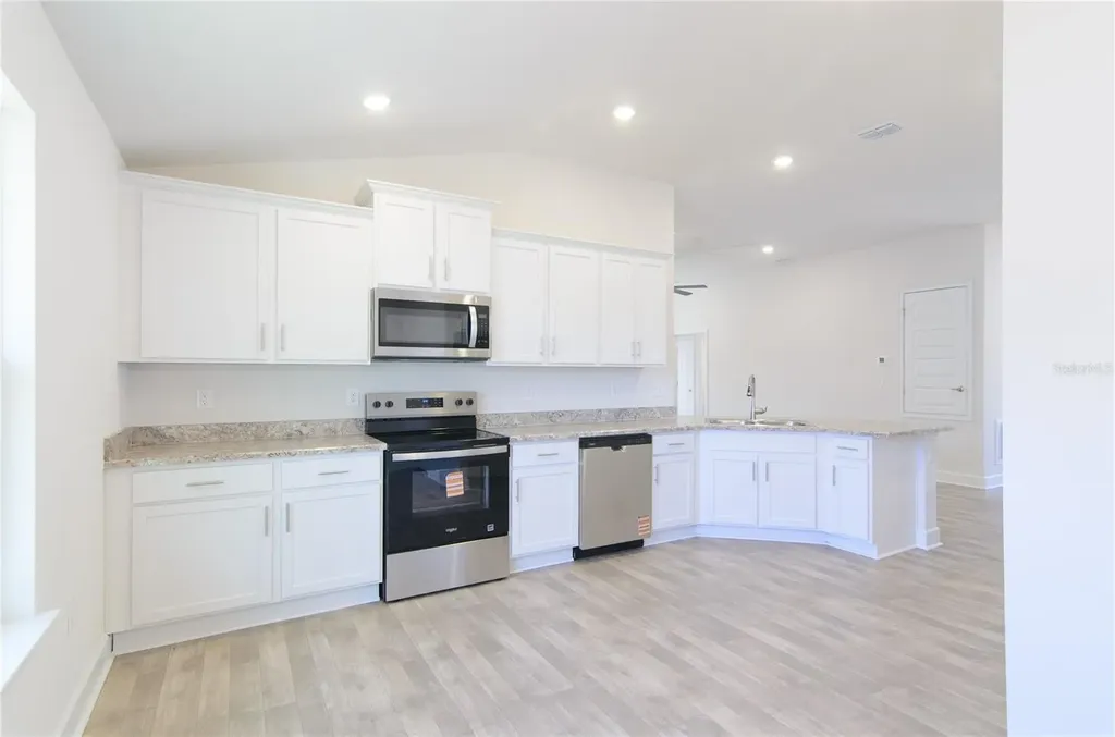 33 Farnell Lane Palm Coast FL 32137