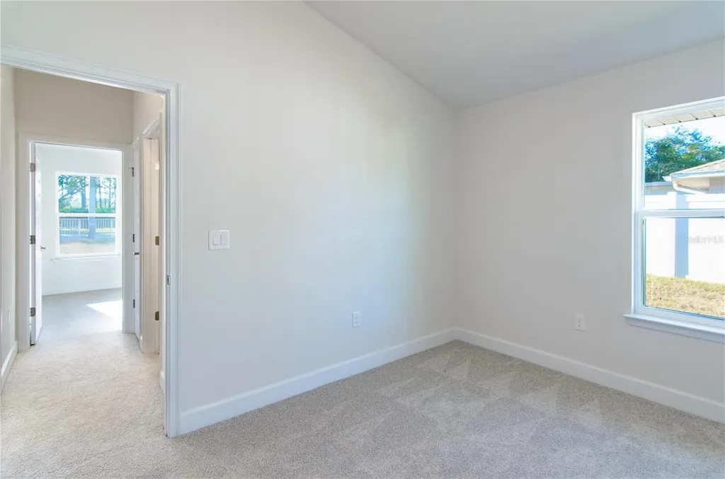 33 Farnell Lane Palm Coast FL 32137