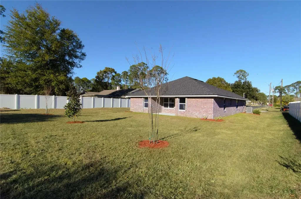 33 Farnell Lane Palm Coast FL 32137