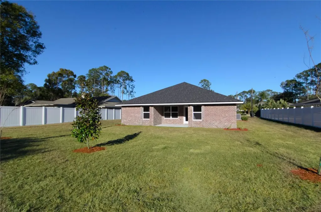33 Farnell Lane Palm Coast FL 32137