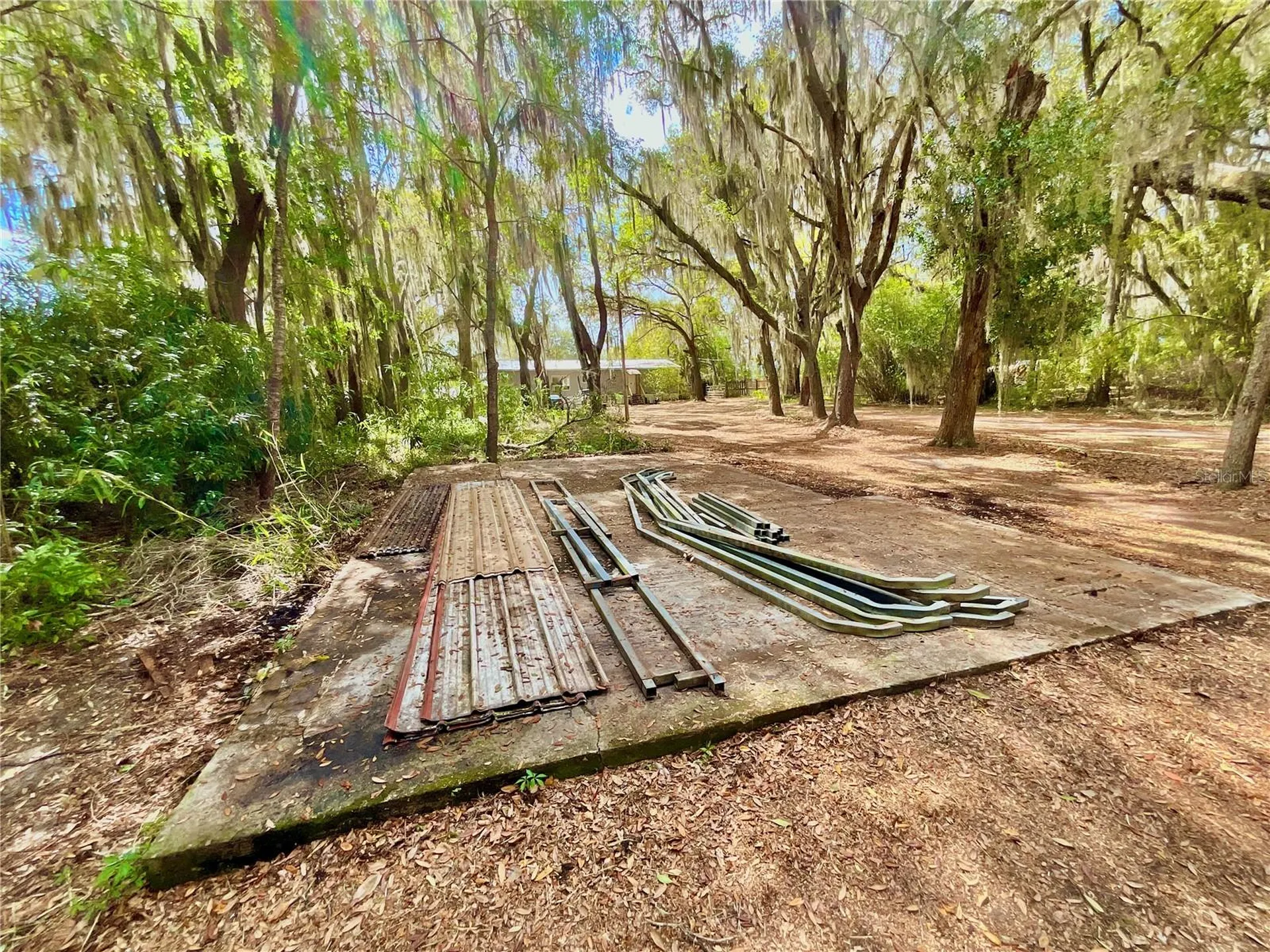 1837 State Road 20 Hawthorne FL 32640