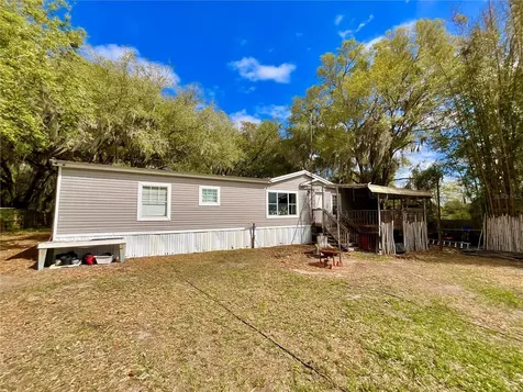 1837 State Road 20 Hawthorne FL 32640