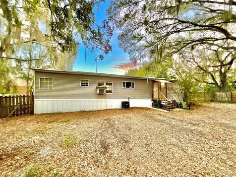 1837 State Road 20 Hawthorne FL 32640