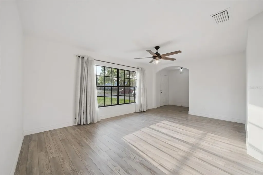 4408 Lipton Court Orlando FL 32817