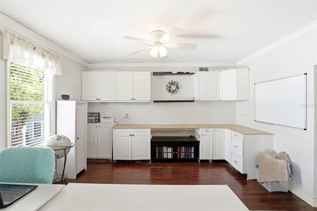209 E 5th Street Sanford FL 32771