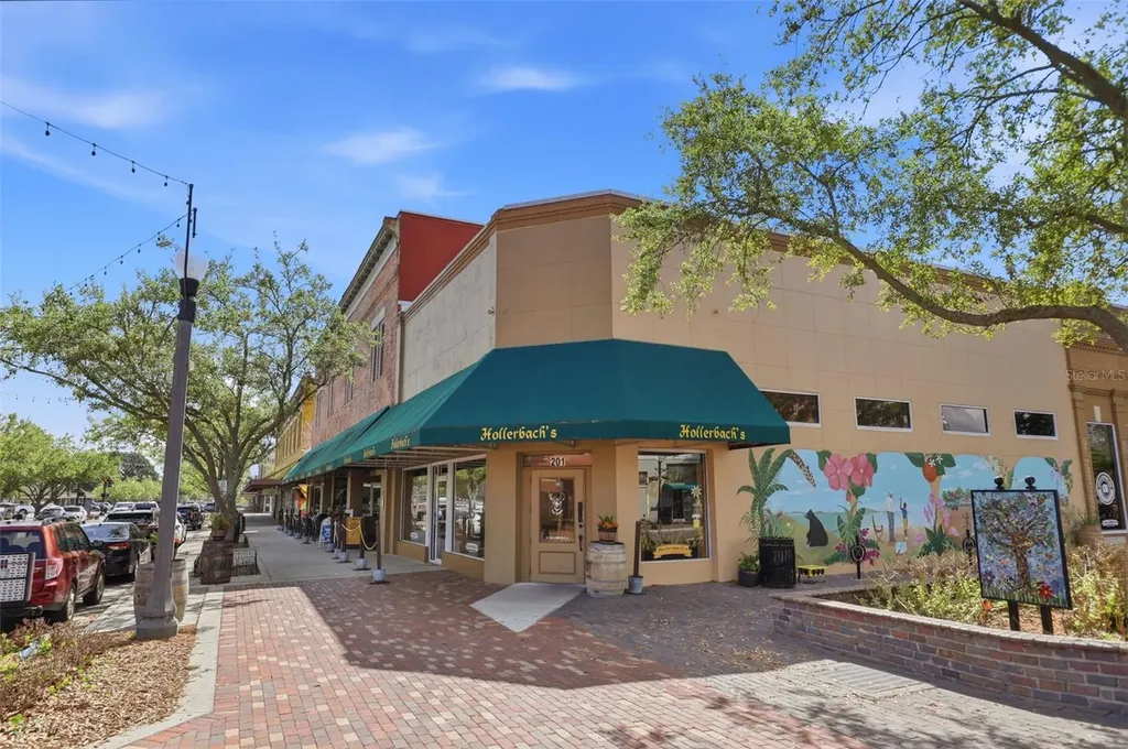 209 E 5th Street Sanford FL 32771