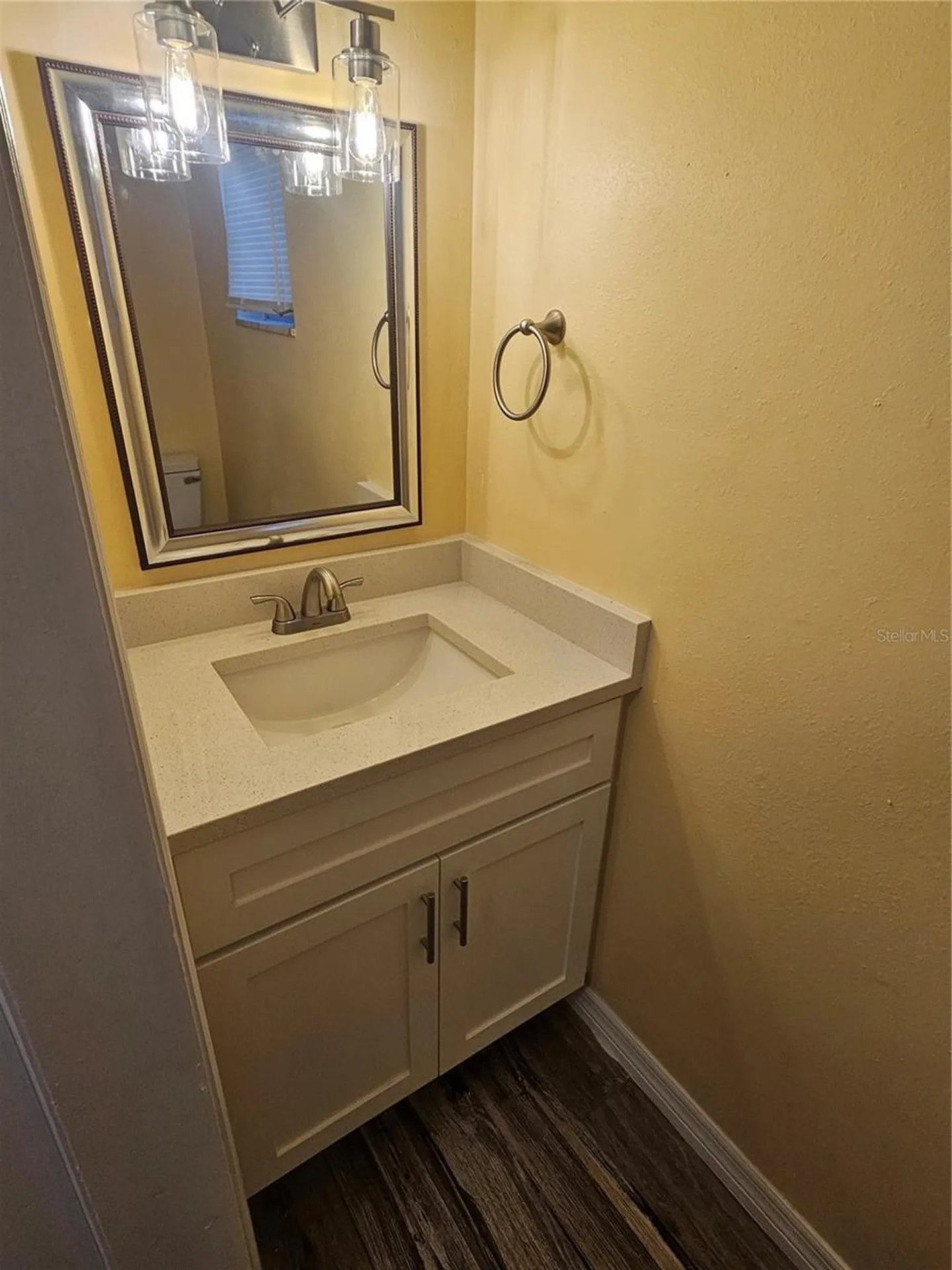 2045 Alpine Road Clearwater FL 33755