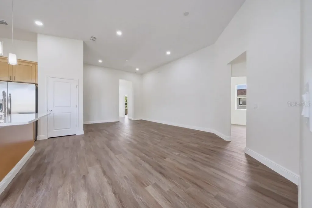 1296 Moselle Avenue Orlando FL 32807