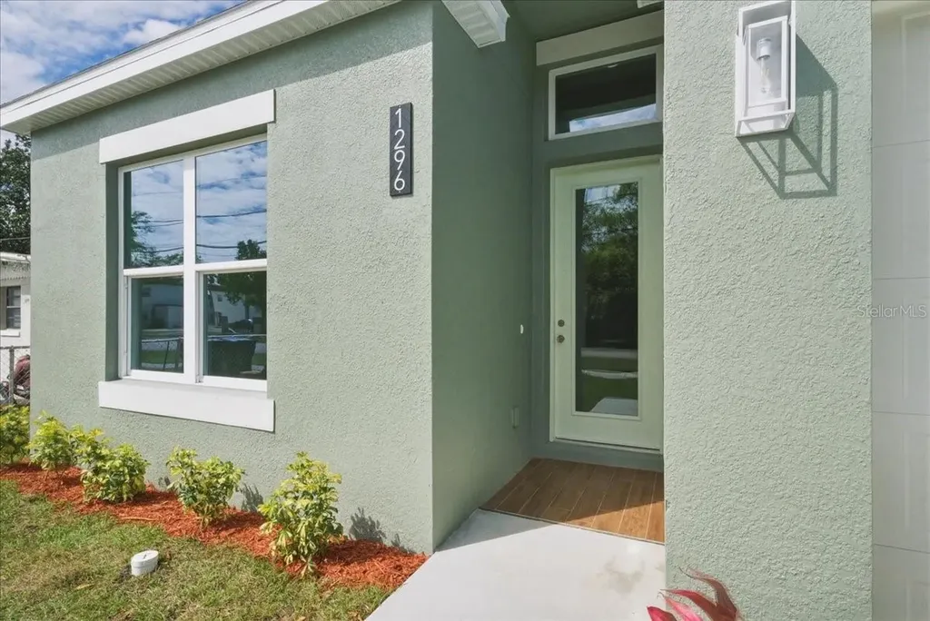 1296 Moselle Avenue Orlando FL 32807