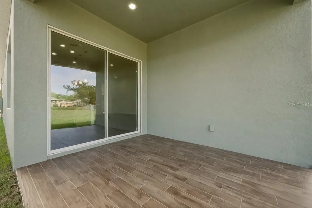 1296 Moselle Avenue Orlando FL 32807