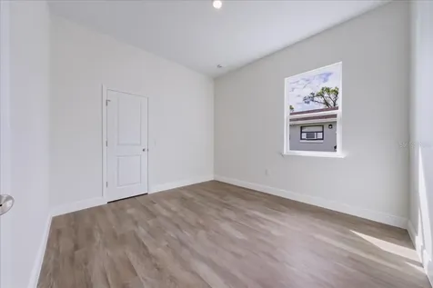 1296 Moselle Avenue Orlando FL 32807