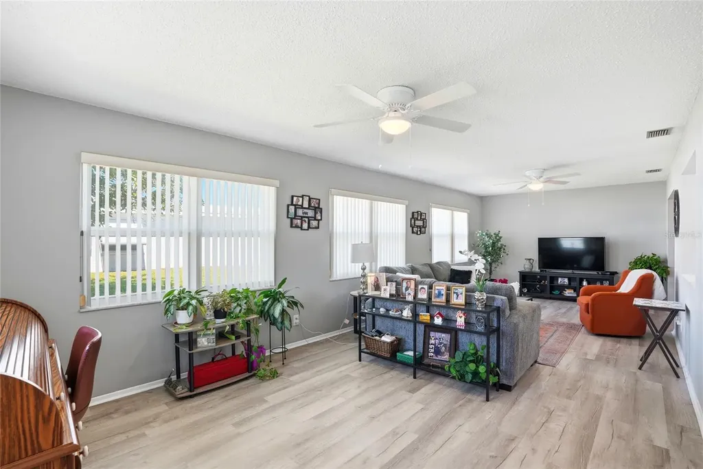 3469 100th Avenue N Pinellas Park FL 33782