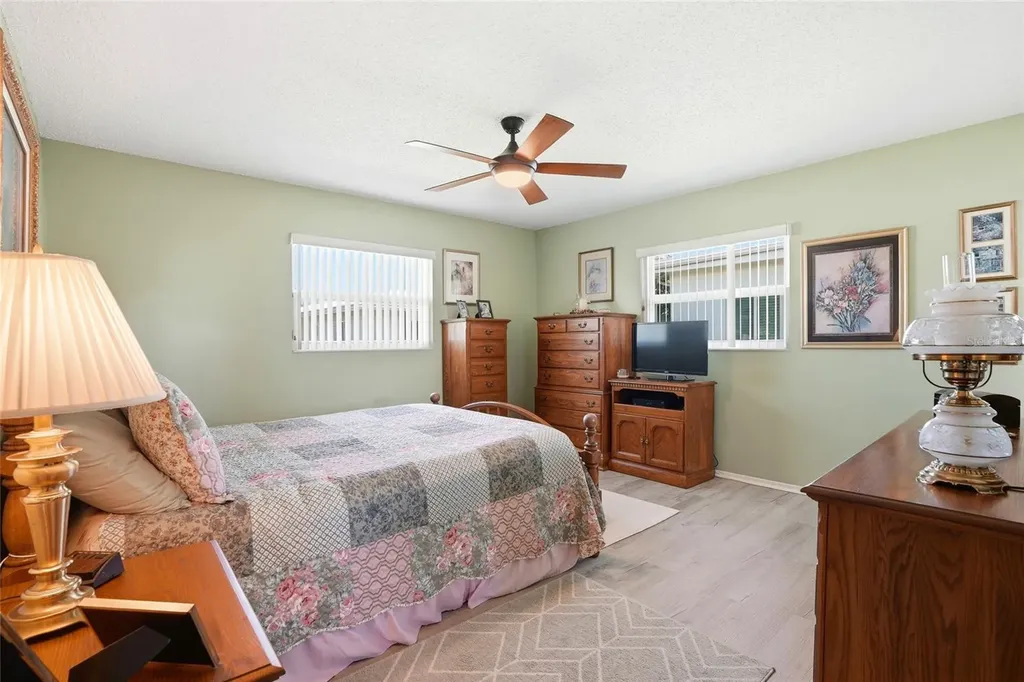 3469 100th Avenue N Pinellas Park FL 33782