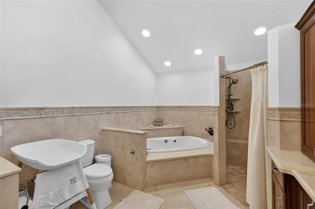 29 SE 10th Avenue Cape Coral FL 33990