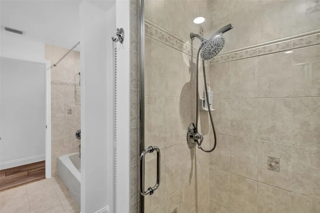 29 SE 10th Avenue Cape Coral FL 33990