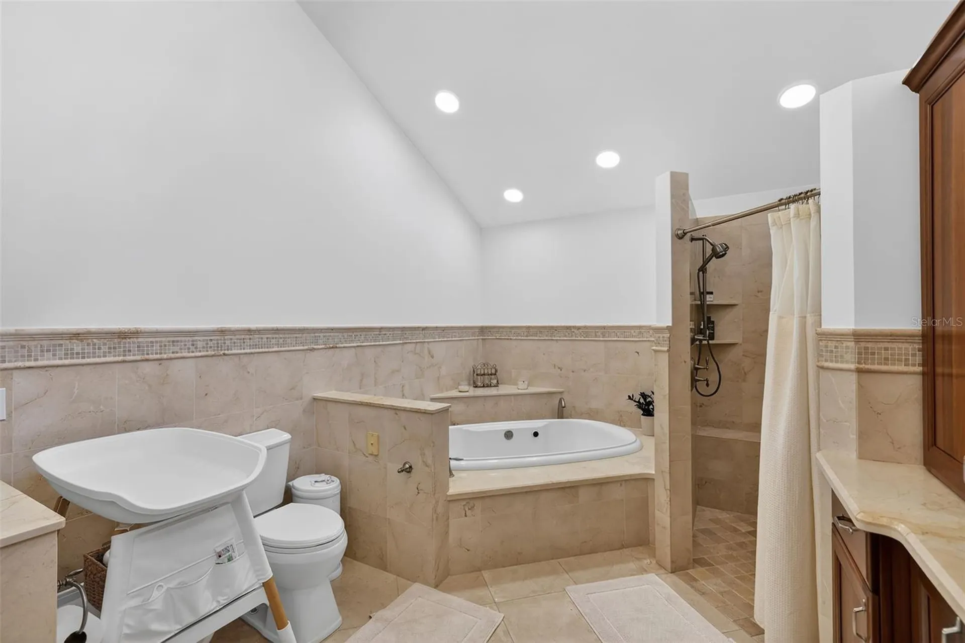 29 SE 10th Avenue Cape Coral FL 33990