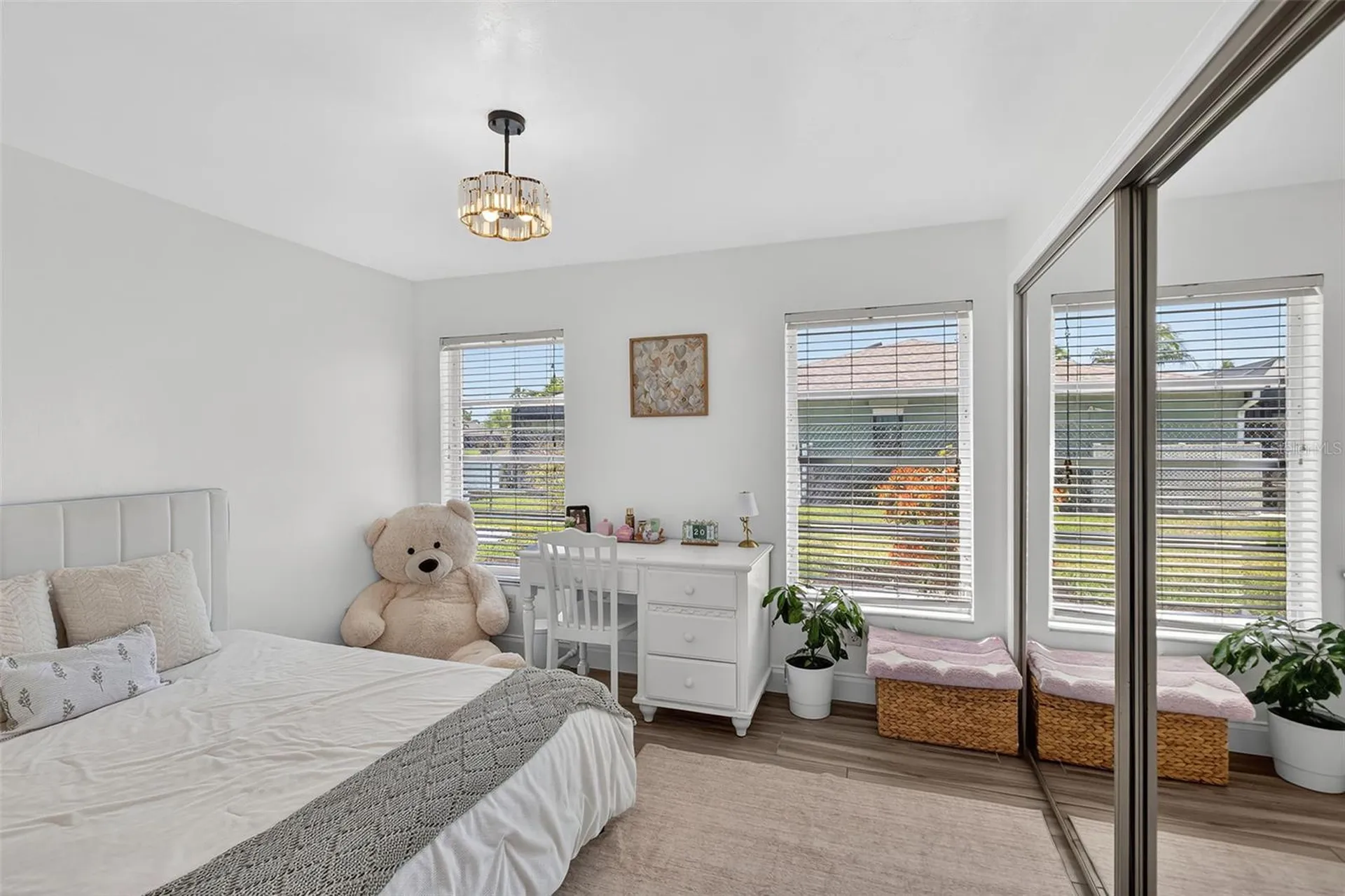 29 SE 10th Avenue Cape Coral FL 33990
