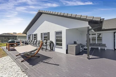 29 SE 10th Avenue Cape Coral FL 33990