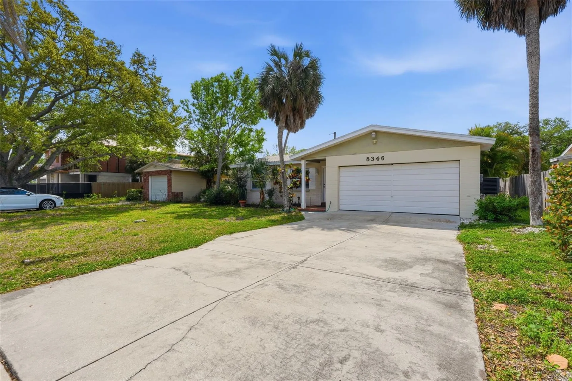 8346 42nd Avenue N St Petersburg FL 33709