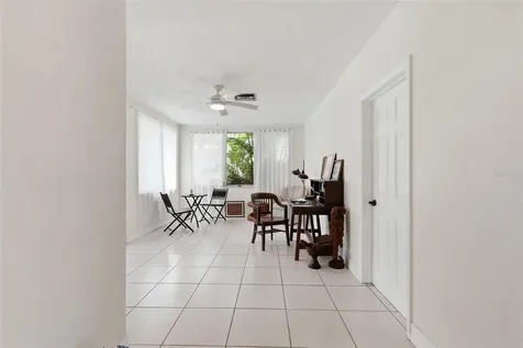 8346 42nd Avenue N St Petersburg FL 33709