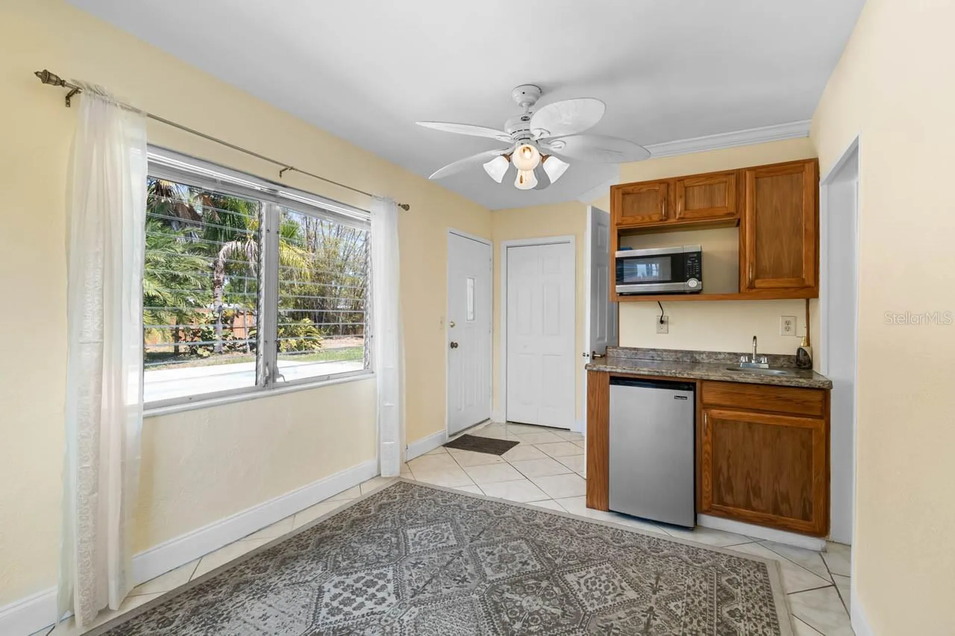 301 5th Avenue NW Ruskin FL 33570