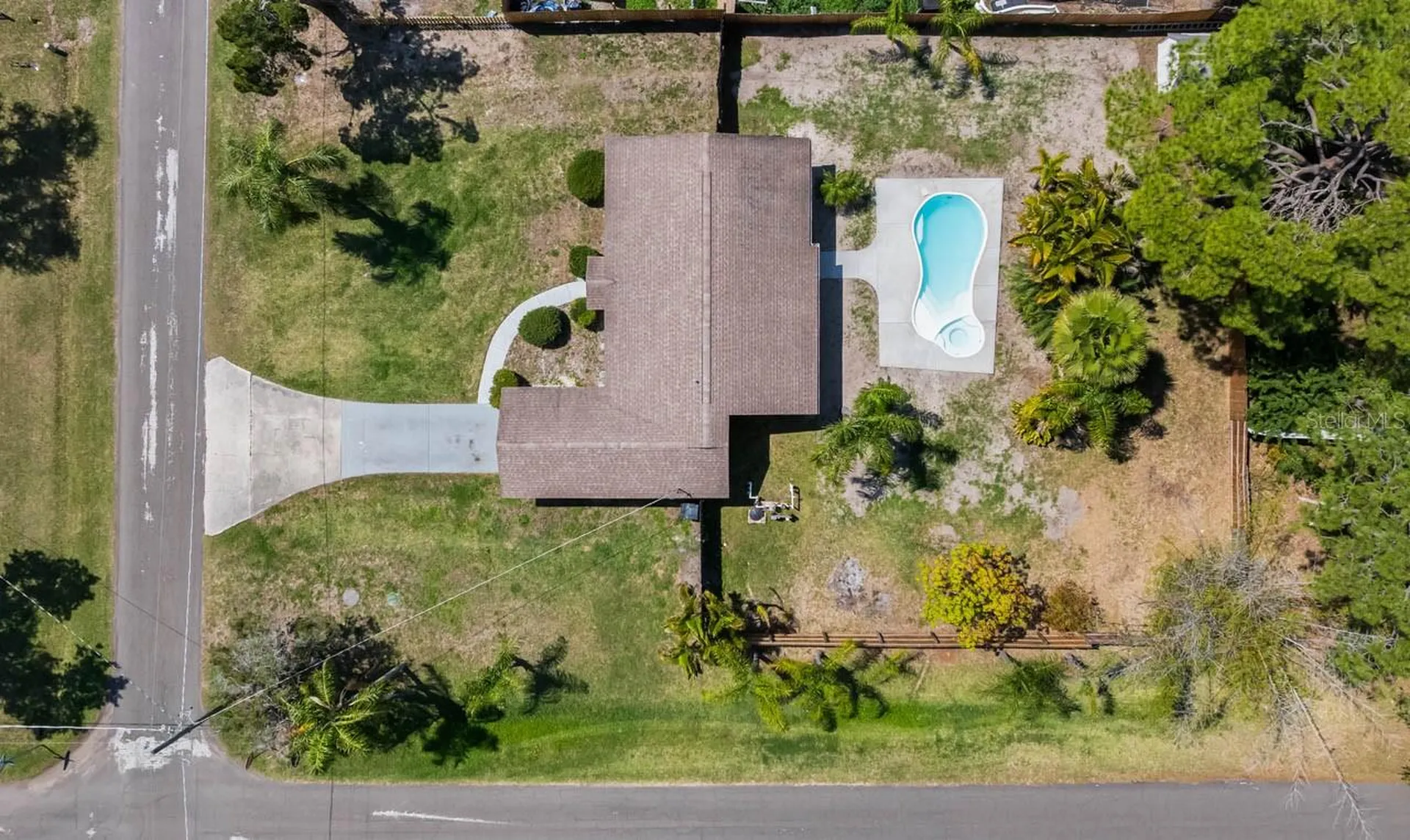301 5th Avenue NW Ruskin FL 33570