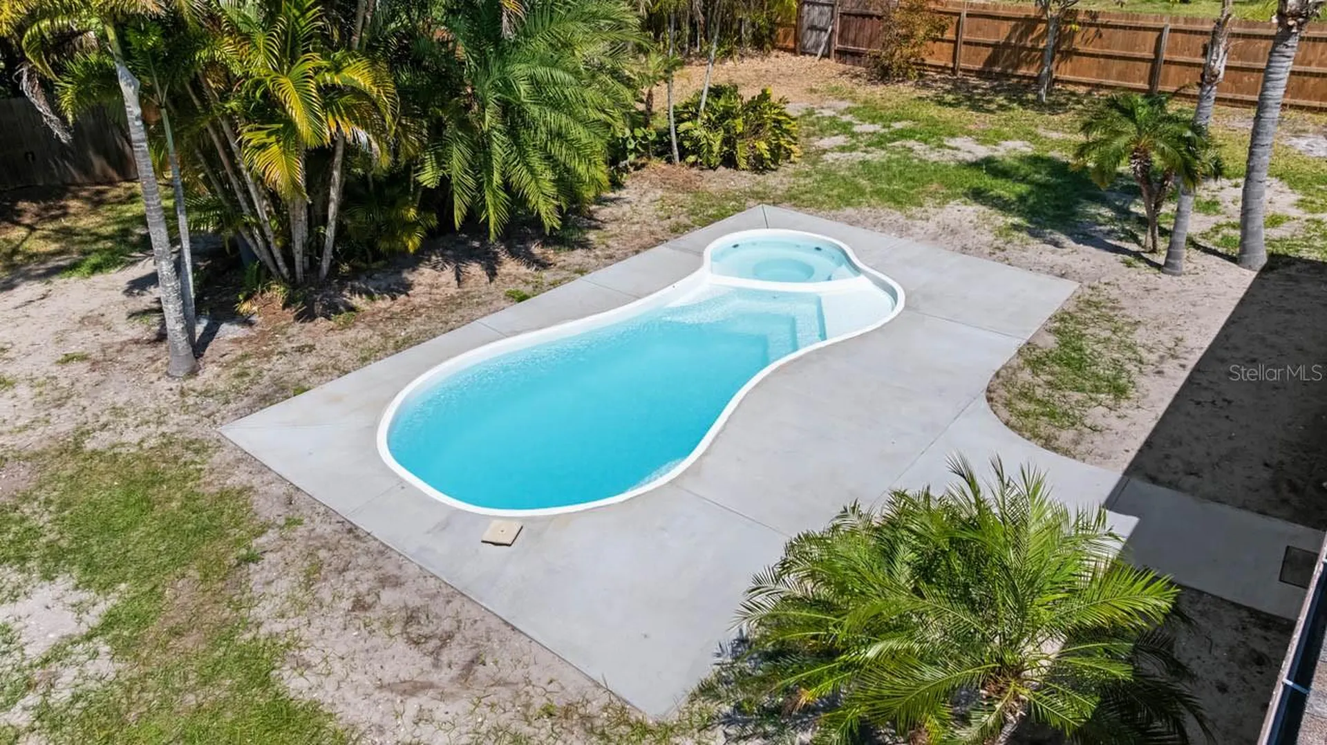 301 5th Avenue NW Ruskin FL 33570